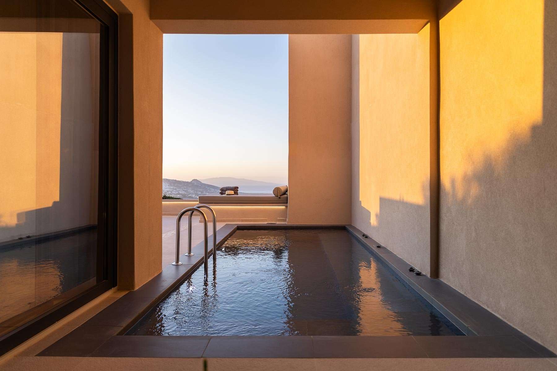 Obsidian Suite with Private Heated Pool