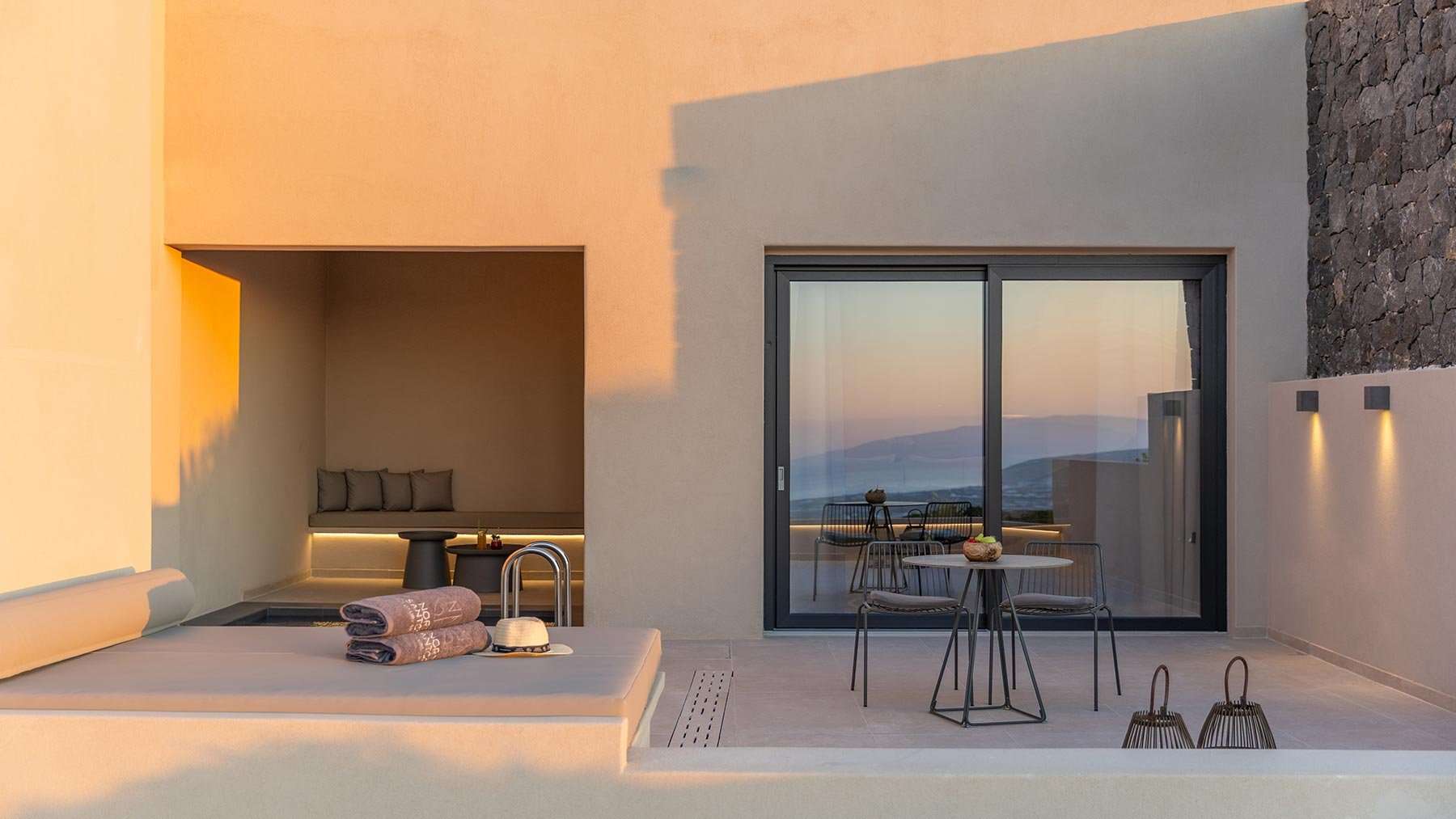 Obsidian Suite with Private Heated Pool
